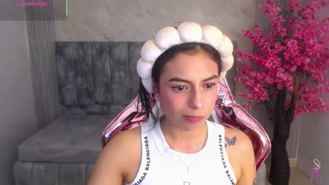 Lilith  online show from 09.16.25