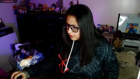 Snapshot of lilith_tyler chatting on 11.04.25 lilith_tyler online show from 11.04.25