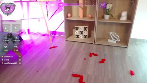 Snapshot of lilith_vamp chatting on 02.09.25 LILITH 200 LIKES Thursday Clown Costume M online show from 02.09.25