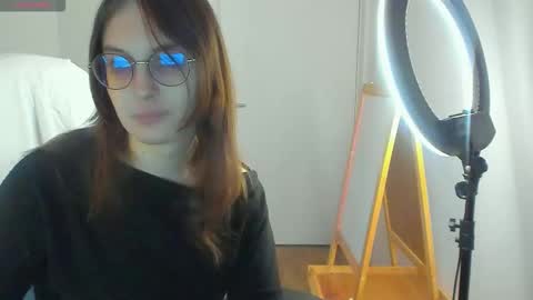 Snapshot of lilithiscute chatting on 10.22.25 lilithiscute online show from 10.22.25