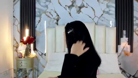 Lilith  online show from 12.20.25