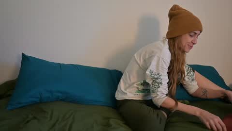 L online show from 12.03.24