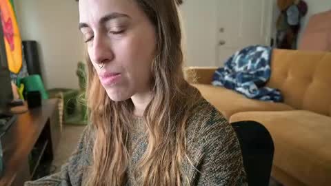 L online show from 09.08.25