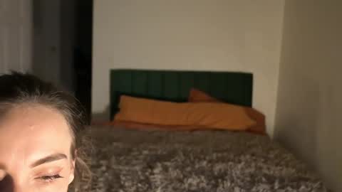 L online show from 10.08.25