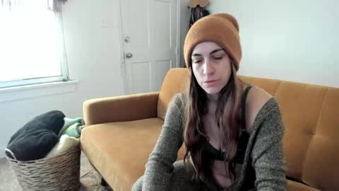 L online show from 11.05.25