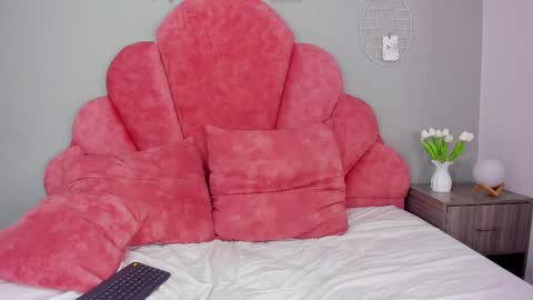 lilithsmith__ online show from 03.04.25