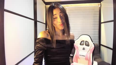 Snapshot of lilithteeen chatting on 12.31.24 Lilith online show from 12.31.24