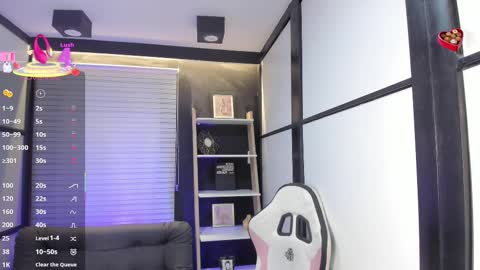 Snapshot of lilithteeen chatting on 02.26.25 Lilith online show from 02.26.25