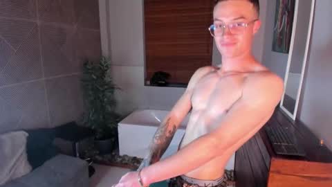 Lil James online show from 10.27.25