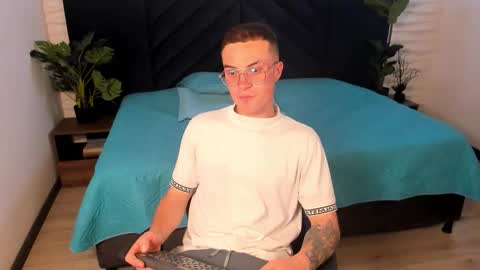 Lil James online show from 11.02.25