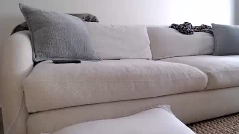 Jay  please help me reach 50 thumbs up online show from 01.06.26