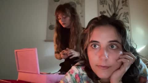 Snapshot of lill_daddysgirl chatting on 09.20.25 lilldaddysgirl online show from 09.20.25