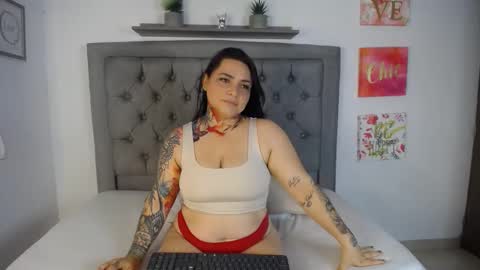 Snapshot of lillebbw_sweet chatting on 01.26.25 lille online show from 01.26.25
