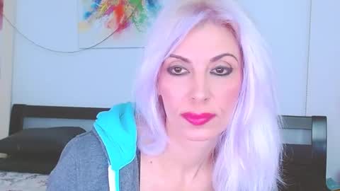 Lara online show from 01.28.25