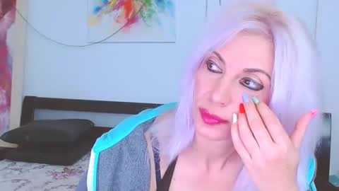 Lara online show from 01.29.25