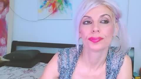 Lara online show from 01.30.25