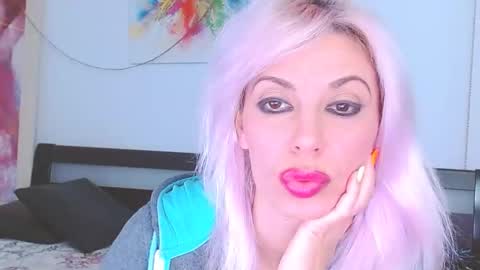 Lara online show from 03.02.25