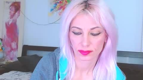 Lara online show from 03.03.25