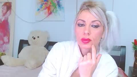 Lara online show from 02.17.26