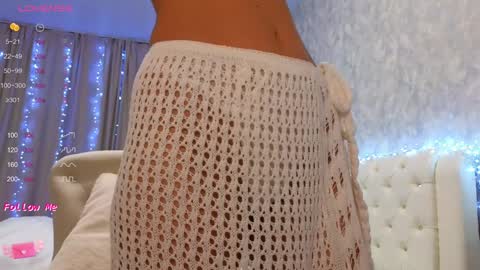 Snapshot of lilliasweety chatting on 01.08.25 Lara Angel online show from 01.08.25