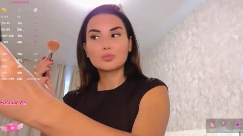 Lara Angel online show from 11.11.25