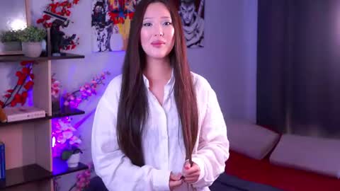 lillie_sun online show from 06.17.26