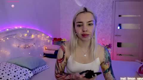 LilliMoore online show from 09.14.25