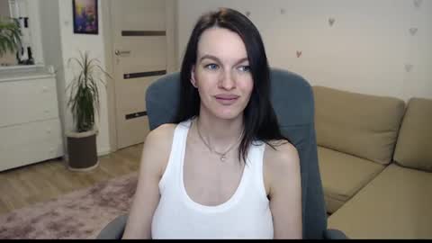 lilliyves online show from 07.08.26