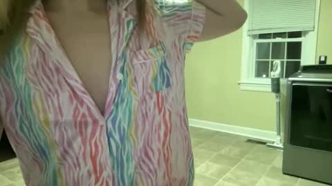 lilly_adams88 online show from 04.28.26
