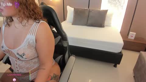 L I L L Y online show from 11.03.25