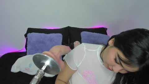 Lilly  online show from 02.04.25