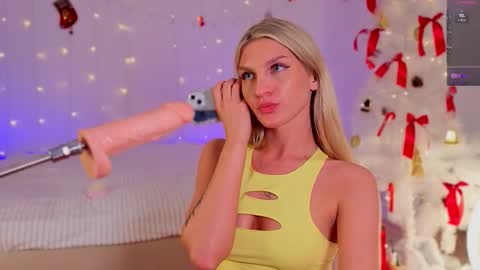 Snapshot of lilly_lux chatting on 01.09.26 lilly_lux online show from 01.09.26