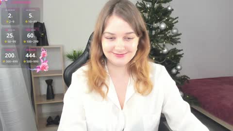 Snapshot of lilly_pretty_love chatting on 12.27.24 Lilly online show from 12.27.24