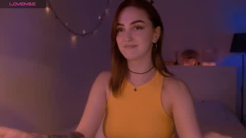 LillyFarey online show from 09.20.25