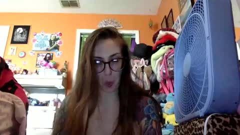 hi guys im back on here 3 online show from 05.28.26