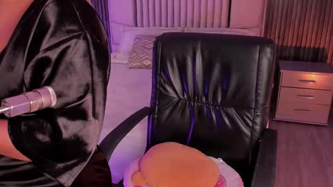 Lilly Ortiz online show from 03.13.26