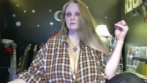 Lillyth Eden online show from 12.29.24