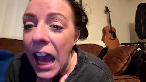 BrunetteBeauty online show from 03.05.26