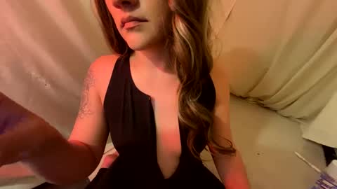 lilnikkicreampuff online show from 02.03.25