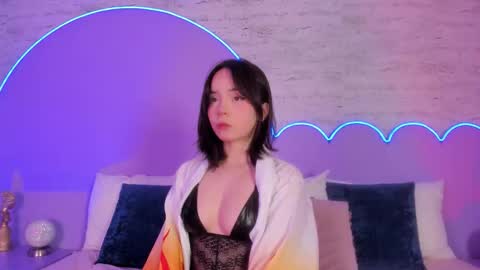 Snapshot of lilou_albrecht chatting on 09.18.25 Lilou online show from 09.18.25