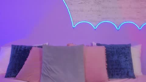 Snapshot of lilou_albrecht chatting on 10.07.25 Lilou online show from 10.07.25