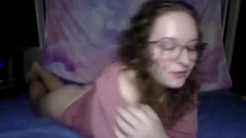 LilPies  online show from 12.11.24