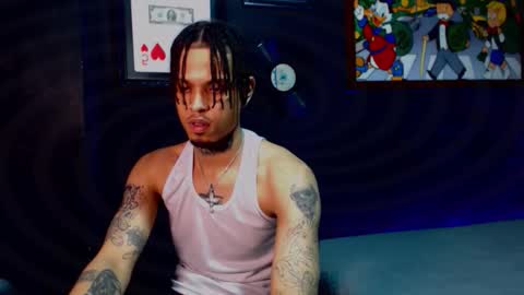 Snapshot of lilray99 chatting on 02.15.26 ONLYFANS online show from 02.15.26