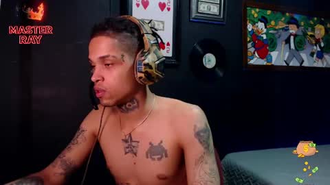 Snapshot of lilray99 chatting on 05.26.26 ONLYFANS online show from 05.26.26