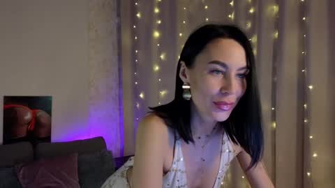 Snapshot of lilu5107 chatting on 01.25.25 Lilu online show from 01.25.25