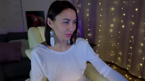 Snapshot of lilu5107 chatting on 02.12.25 Lilu online show from 02.12.25