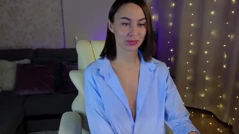 Snapshot of lilu5107 chatting on 02.19.25 Lilu online show from 02.19.25