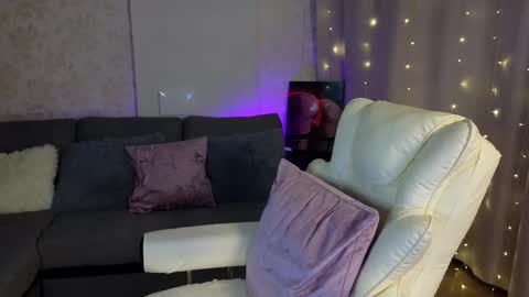Snapshot of lilu5107 chatting on 02.26.25 Lilu online show from 02.26.25