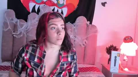 L i l y online show from 11.01.25