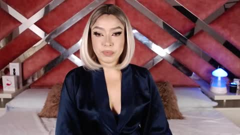 Lily online show from 02.12.26